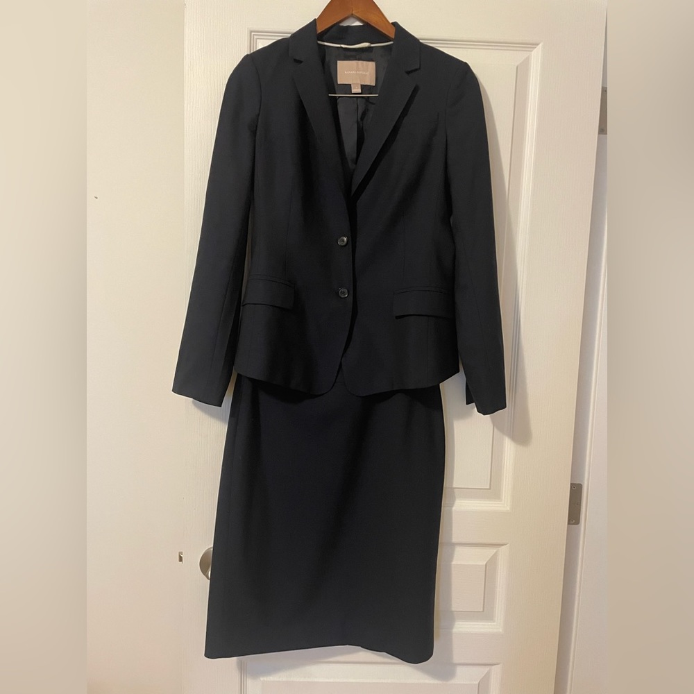 Navy banana republic wool skirt suit
